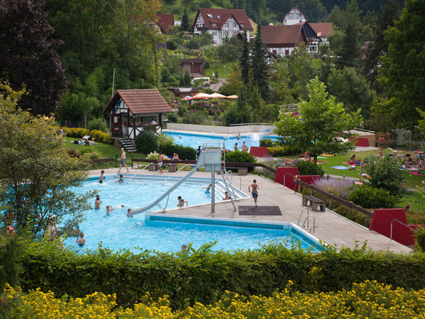 Bildnachweis: Mit freundlicher Genehmigung der Tourist-Info Sasbachwalden Bildnachweis: Mit freundlicher Genehmigung der Tourist-Info Sasbachwalden