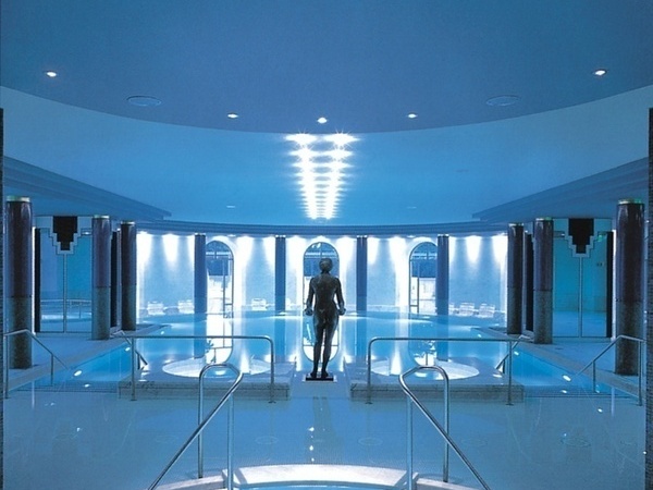  Bildnachweis: Mit freundlicher Genehmigung der Badenweiler Thermen und Touristik GmbH