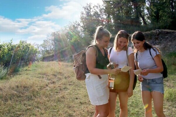 Outdoor Escape - In Vino Veritas Bildnachweis: Mit freundlicher Genehmigung von We-Escape Outdoor Escape - In Vino Veritas Bildnachweis: Mit freundlicher Genehmigung von We-Escape