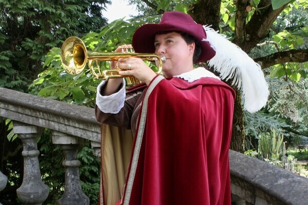 Trompeterin Bildnachweis: Stadt Bad Säckingen, Tourismus- und Kulturamt Trompeterin Bildnachweis: Stadt Bad Säckingen, Tourismus- und Kulturamt